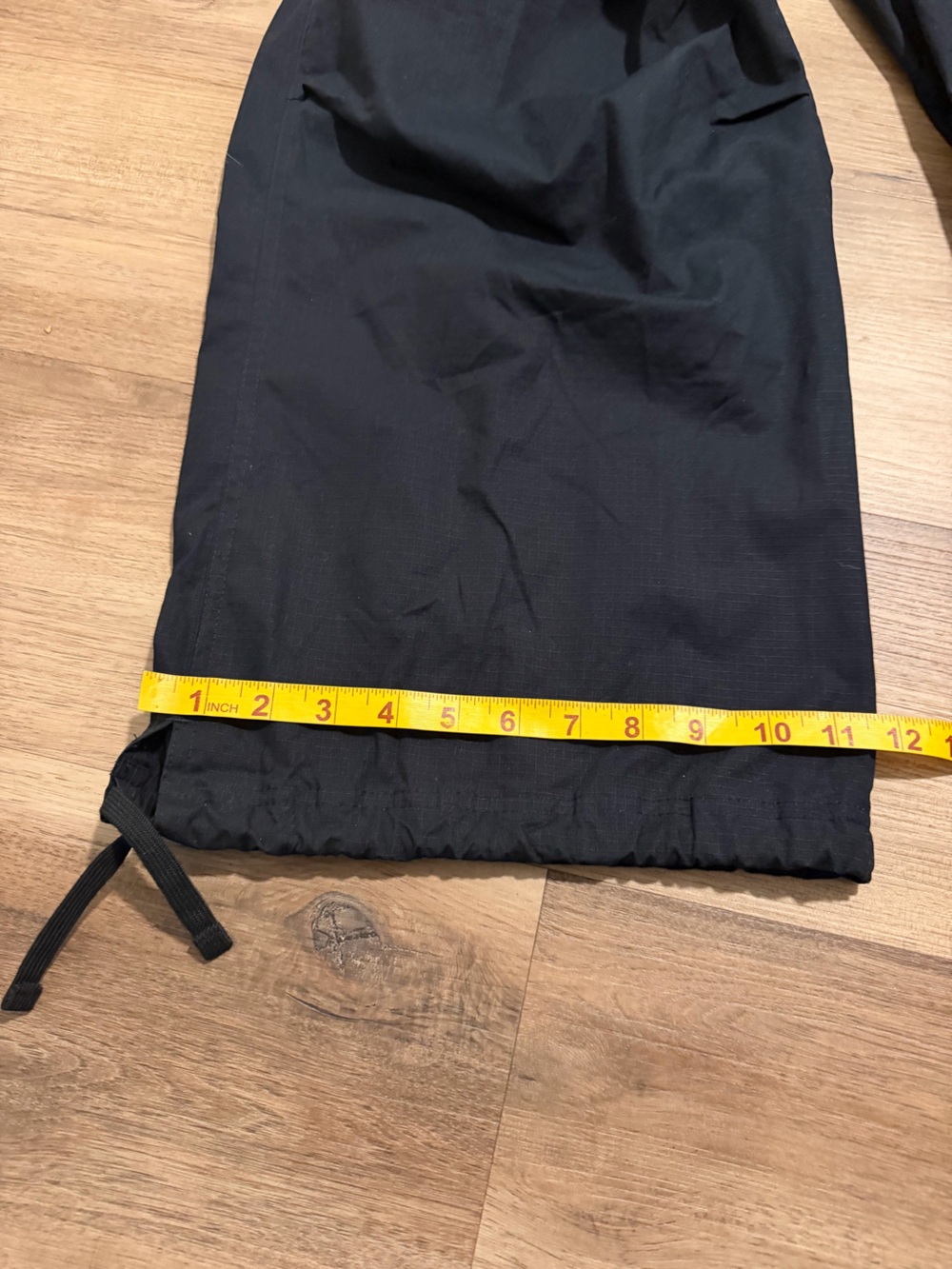 NWT Nike woven Cargo Parachute Ripstop Pants Womens Size Medium Black - Picture 10 of 10
